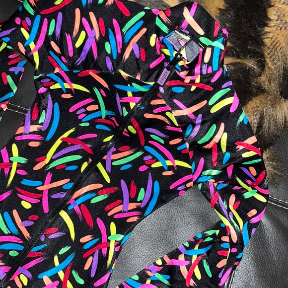 π‘π΅β’β€οΈ Dive Goddess x Retro Neon Vibes β€οΈβ’π‘π΅ - Picture 3 of 15